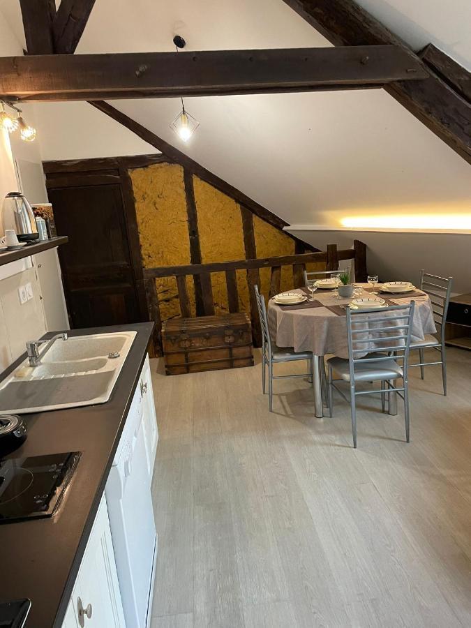 Appartement* Authentique Meuble Sarlat Coeur Ville Ngoại thất bức ảnh